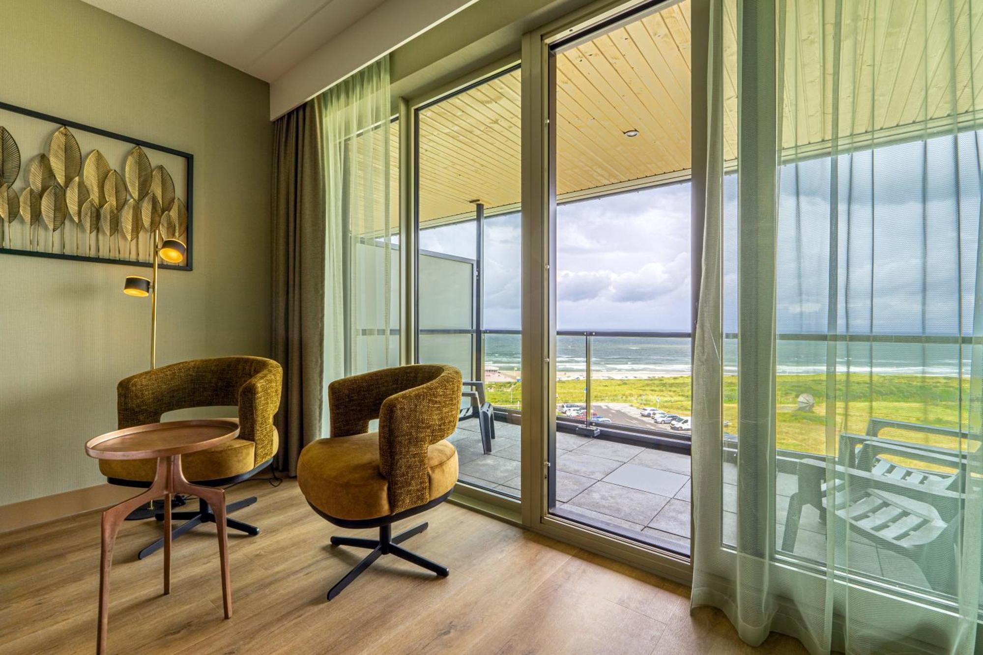 Strandhotel Het Hoge Duin Wijk aan Zee Exterior photo